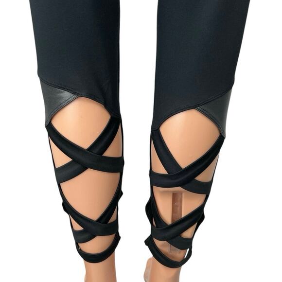 Calvin Klein Performance Black Logo Cutouts Crisscross Back Leggings Pants L - Picture 5 of 7